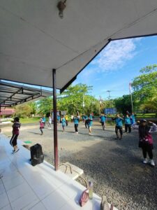 SENAM DAN GOTONG ROYONG KEBERSIHAN SENAM DAN GOTONG ROYONG KEBERSIHAN