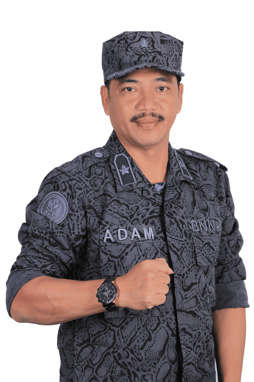 ISKANDAR ADAM, SKM, MM ISKANDAR ADAM, SKM, MM